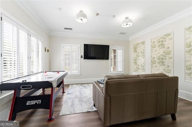 1309 Avalon Creek Road, Sugar Hill, GA 30518