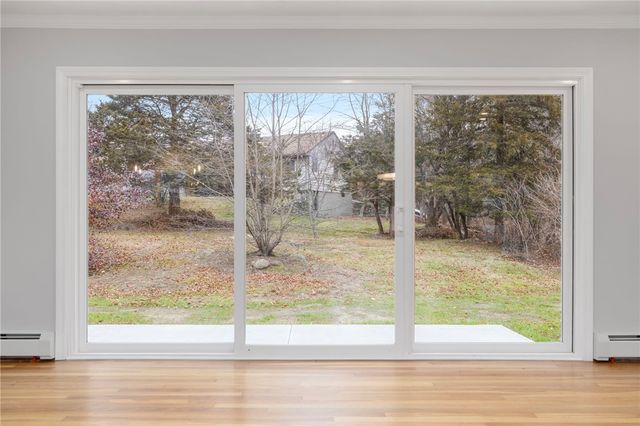 13 Ivy Place, Lincoln, RI 02865