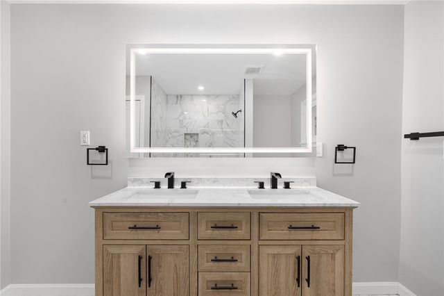 13 Ivy Place, Lincoln, RI 02865