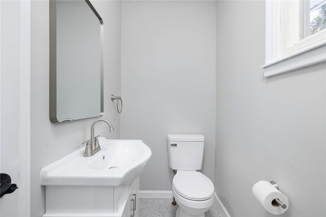 13 Ivy Place, Lincoln, RI 02865