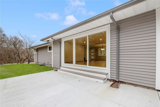 13 Ivy Place, Lincoln, RI 02865