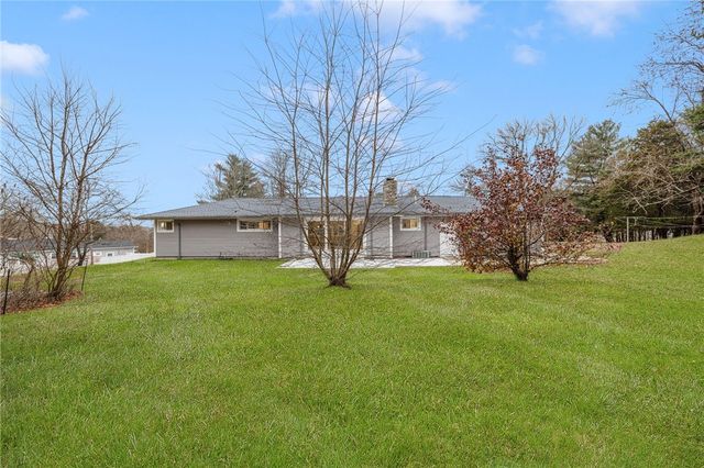 13 Ivy Place, Lincoln, RI 02865