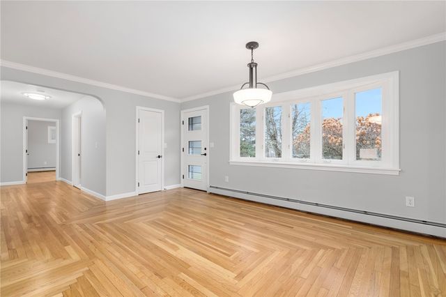 13 Ivy Place, Lincoln, RI 02865