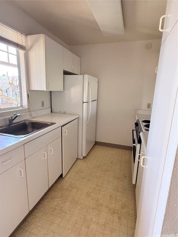 94-549 Lumiaina Street Q204, Waipahu, HI 96797