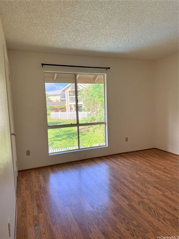 94-549 Lumiaina Street Q204, Waipahu, HI 96797