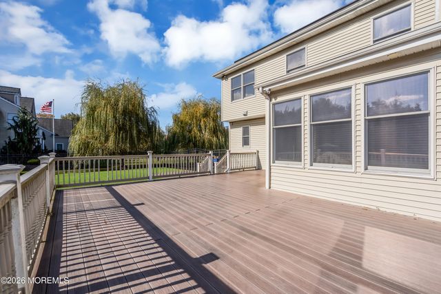 185 Dayna Court, Toms River, NJ 08753