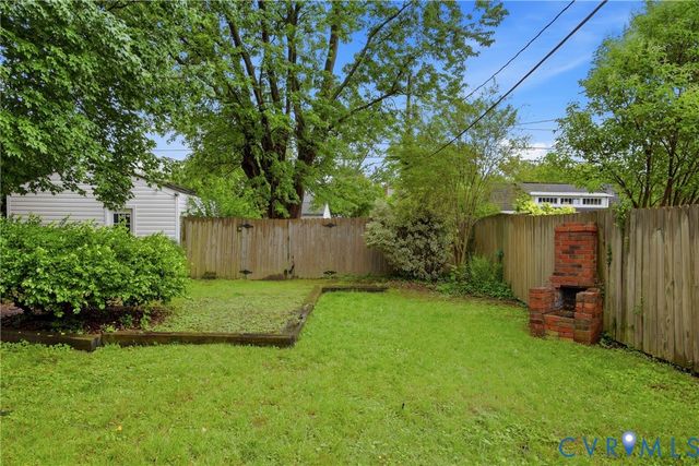 6703 Patterson Ave, Richmond, VA 23226