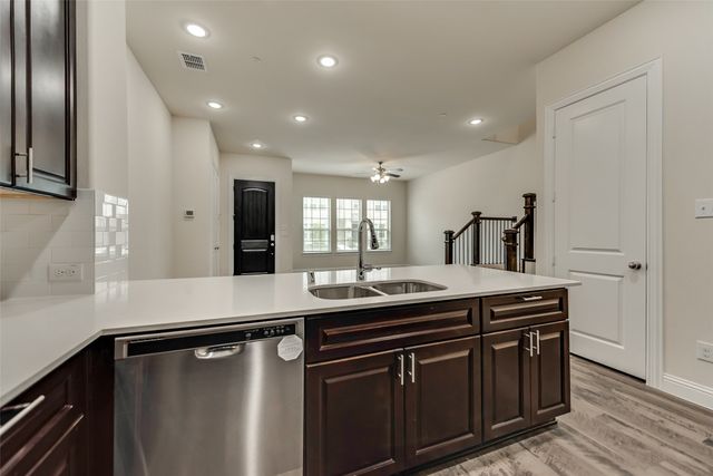 1577 Windermere Way, Farmers Branch, TX 75234