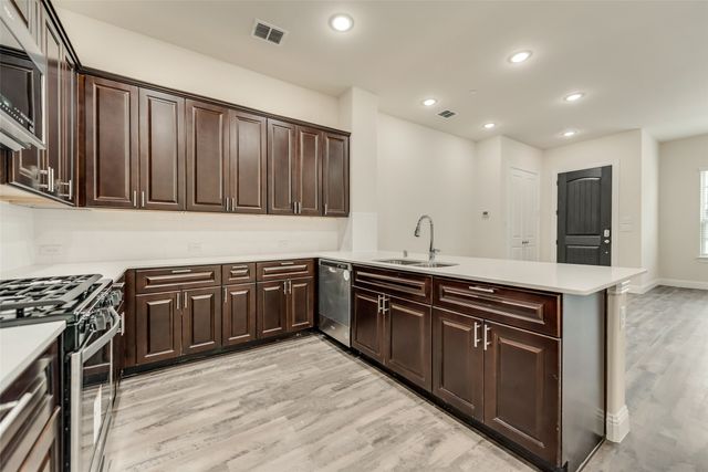 1577 Windermere Way, Farmers Branch, TX 75234