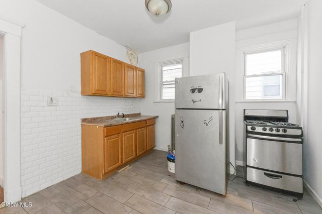 337 3rd Street, Albany, NY 12206