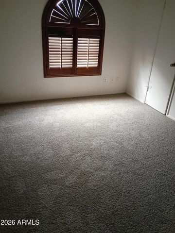 2320 E WALTANN Lane, Phoenix, AZ 85022