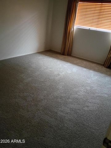 2320 E WALTANN Lane, Phoenix, AZ 85022