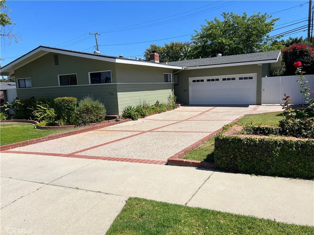 1832 Santa Rena, Rancho Palos Verdes, CA 90275