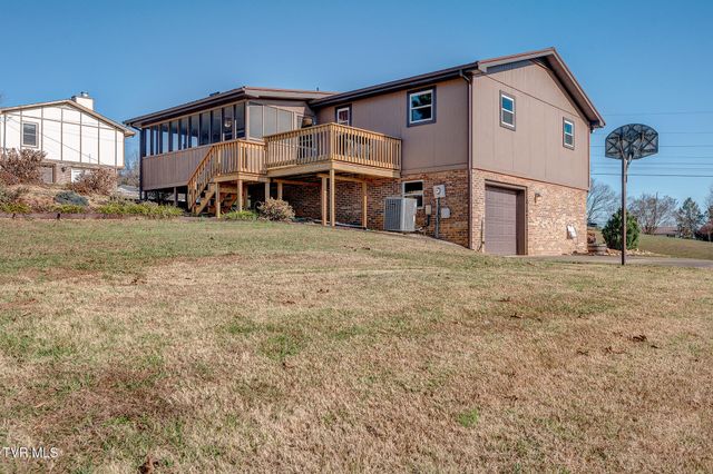 225 Plainview Heights Circle, Greeneville, TN 37745