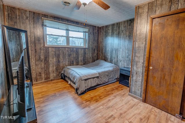 225 Plainview Heights Circle, Greeneville, TN 37745