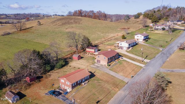 225 Plainview Heights Circle, Greeneville, TN 37745