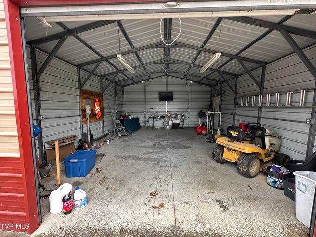 225 Plainview Heights Circle, Greeneville, TN 37745