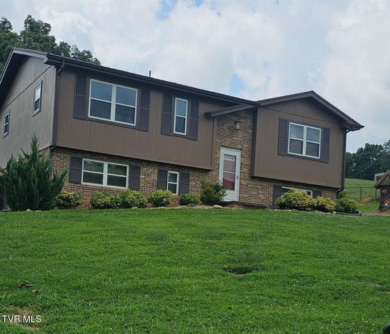225 Plainview Heights Circle, Greeneville, TN 37745