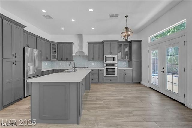 1135 Hidden Mist Street, Henderson, NV 89052