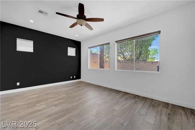 1135 Hidden Mist Street, Henderson, NV 89052