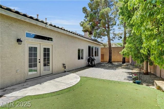 1135 Hidden Mist Street, Henderson, NV 89052