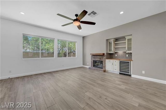 1135 Hidden Mist Street, Henderson, NV 89052