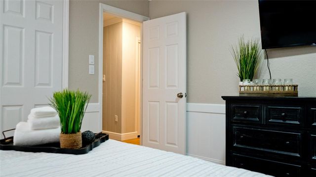 1511 21ST STREET W, Bradenton, FL 34205