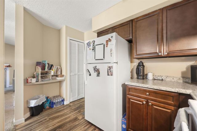 3729 S LAKE ORLANDO PARKWAY 5, Orlando, FL 32808