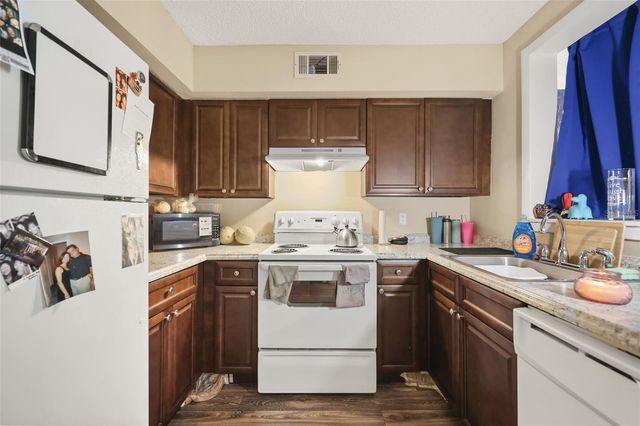 3729 S LAKE ORLANDO PARKWAY 5, Orlando, FL 32808