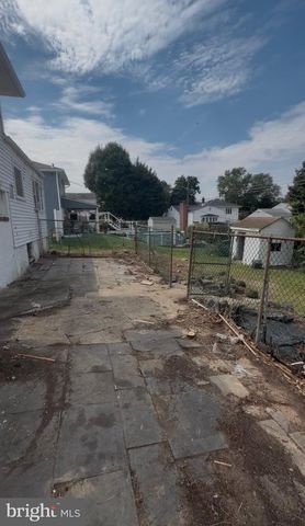 1609 6TH AVE, Folsom, PA 19033