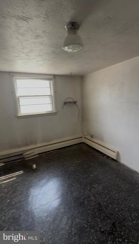 1609 6TH AVE, Folsom, PA 19033