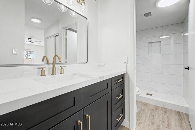 807 W BENTRUP Street, Chandler, AZ 85225