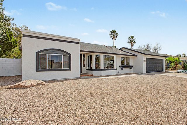 807 W BENTRUP Street, Chandler, AZ 85225