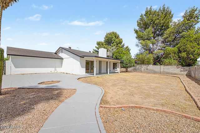 807 W BENTRUP Street, Chandler, AZ 85225