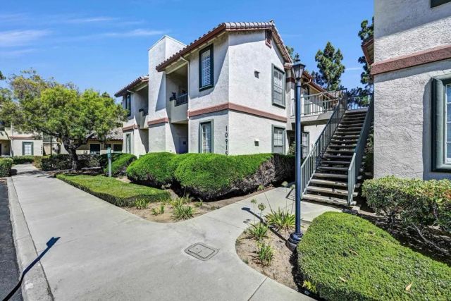 10915 Sabre Hill 364, San Diego, CA 92128
