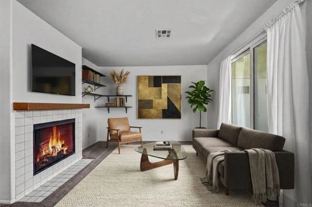 10915 Sabre Hill 364, San Diego, CA 92128