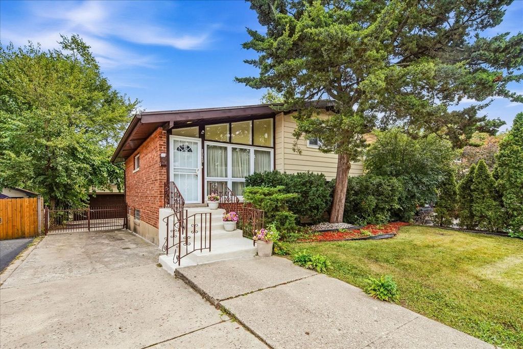 8343 S Kenwood Avenue, Chicago, IL 60619 — exterior