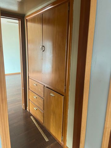 107 E Mockingbird Lane, Crane, MO 65633