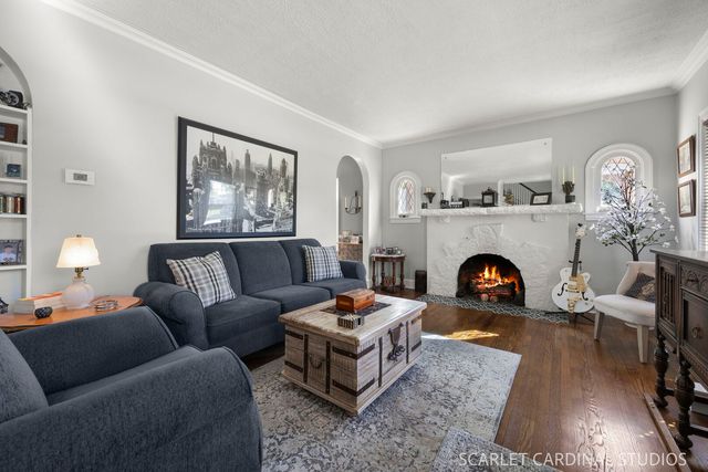819 S Harvard Avenue, Villa Park, IL 60181