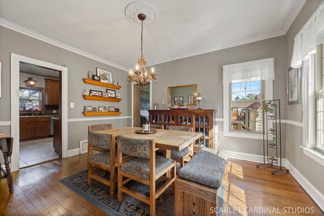 819 S Harvard Avenue, Villa Park, IL 60181