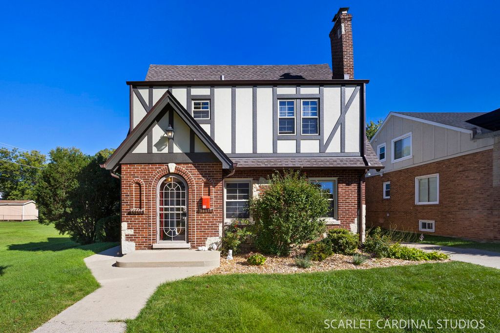 819 S Harvard Avenue, Villa Park, IL 60181 — photo 2
