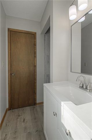 24475 W 83rd Street, Lenexa, KS 66227