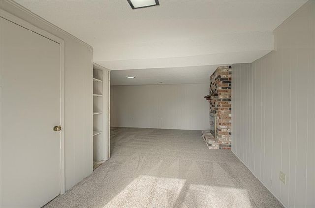 24475 W 83rd Street, Lenexa, KS 66227