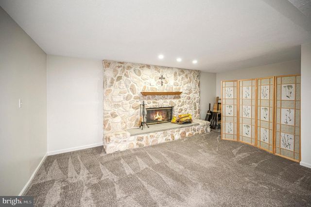 13818 FOGGY HILLS CT, Clifton, VA 20124