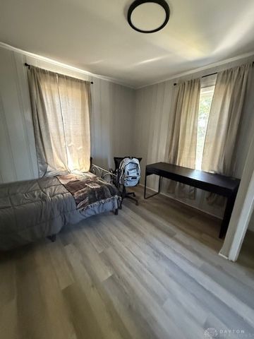 1083 Valley Street, Dayton, OH 45404