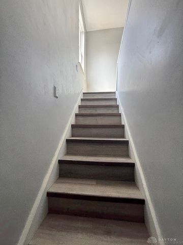 1083 Valley Street, Dayton, OH 45404