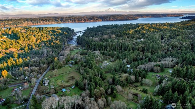 13082 Olalla Valley Road SE, Olalla, WA 98359