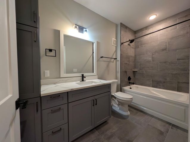 751 N 6th Street, 105 105, Columbus, OH 43215