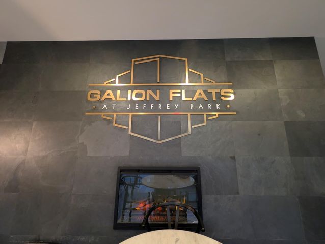 751 N 6th Street, 105 105, Columbus, OH 43215