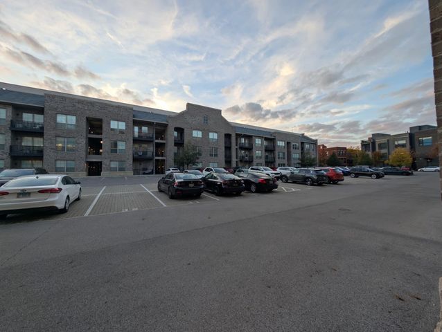 751 N 6th Street, 105 105, Columbus, OH 43215